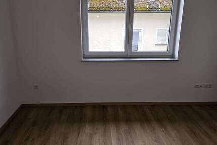 Wohnung Emmelshausen Liesenfeld - 3 Zimmer, 95 m&sup2;, 1.100&euro; | Angebot:27032946