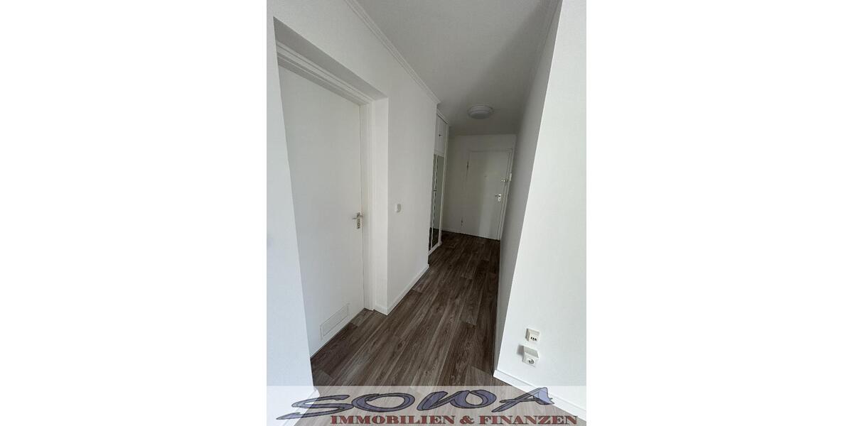 3 Zimmerwohnung - in Neuburg Schwalbanger, mit Balkon, Küche und Aufzug - Ein Objekt von Ihrem Immobilienpartner SOWA Immobilien und Finanzen - 3- Neuburg | Angebot:26726467