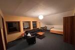 Möblierte 1-Zimmer-DachWohnung zu vermieten – ruhig, ideal gelege