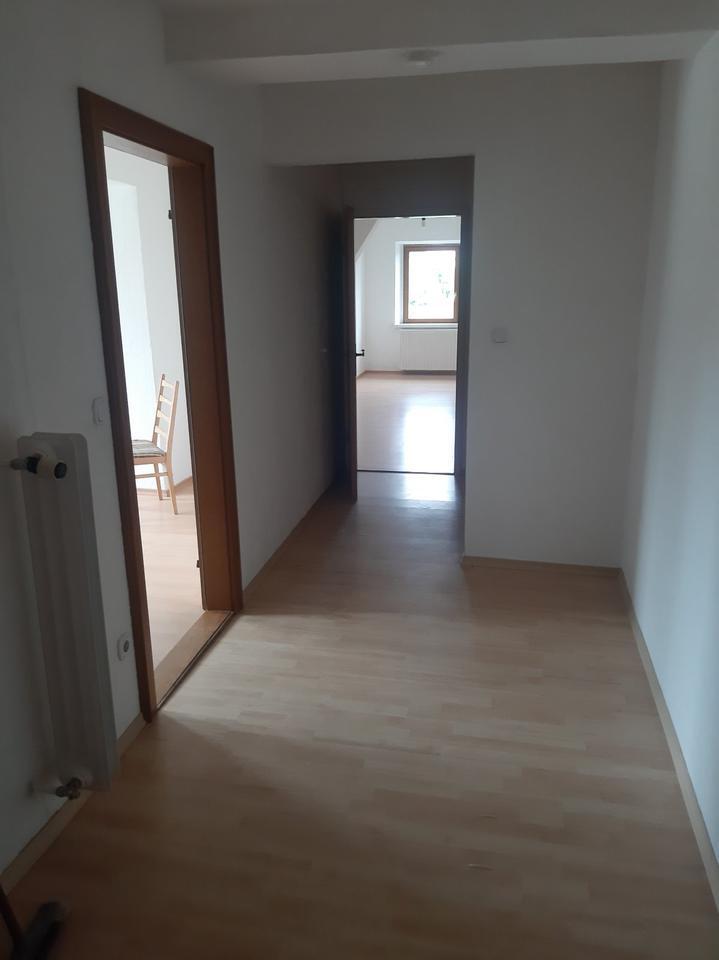 80 qm Wohnung in Mitterfels - 3 Zimmer Wohnung zu vermieten