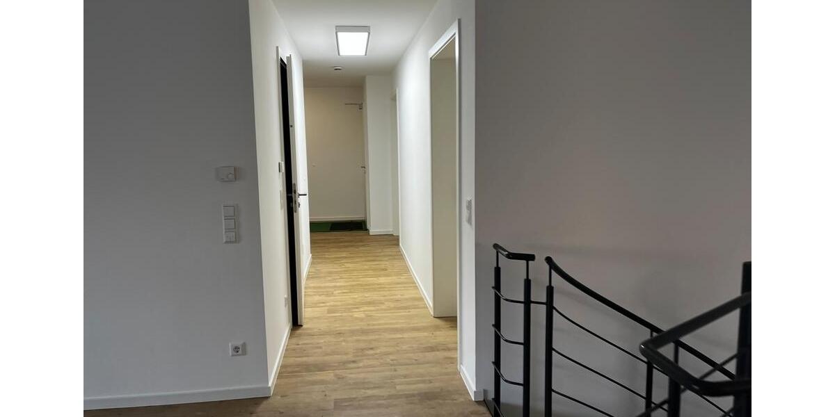 Maisonettenwohnung Göppingen Faurndau - 4 Zimmer, 145 m&sup2;, 1.380&euro; | Angebot:26694109