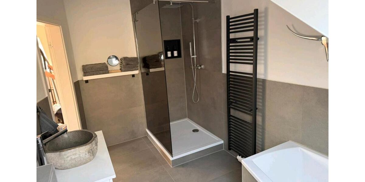 Wohnen auf Zeit Lüdenscheid Brügge - 3 Zimmer, 86 m&sup2;, 85&euro; | Angebot:25723552