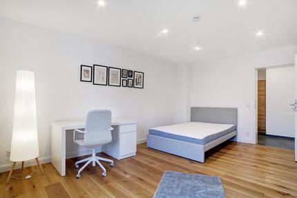 Möbl. 12m2 Zi. in 3er-berufstätigen-WG in München-Sendling 15.01 5 zimmer