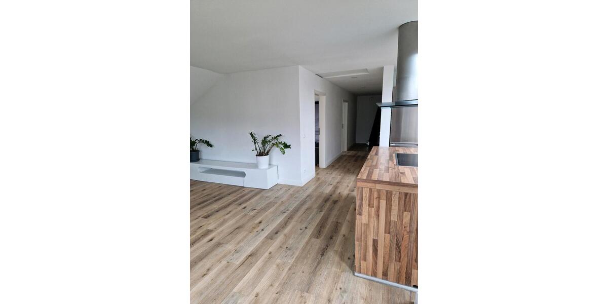 Dachgeschoßwohnung Heppenheim (Bergstraße) - 3 Zimmer, 88 m&sup2;, 1.350&euro; | Angebot:26535590