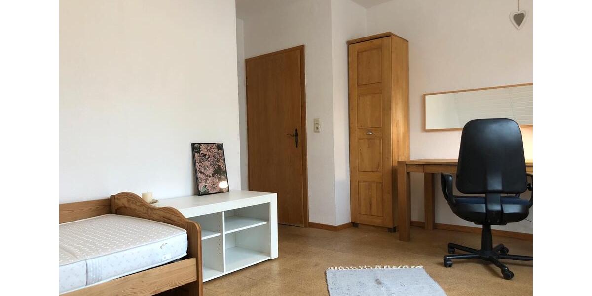 Wohnen auf Zeit Heide - 1 Zimmer, 16 m&sup2;, 330&euro; | Angebot:12260865