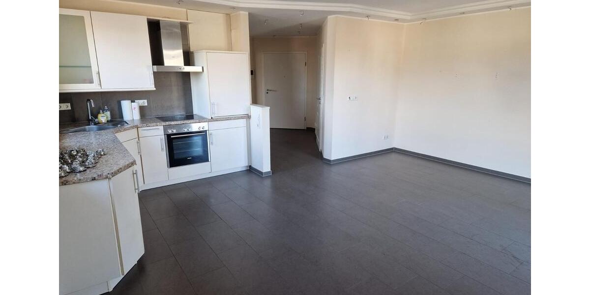 Moderne, altengerechte 60qm Penthouse-Wohnung in zentraler Lage 2 zimmer