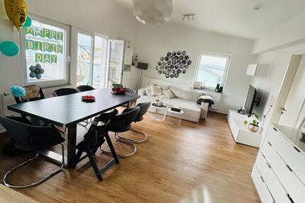 2-Zimmer Penthouse Wohnung in Mengen *Dachterrasse* *saniert* 2 zimmer