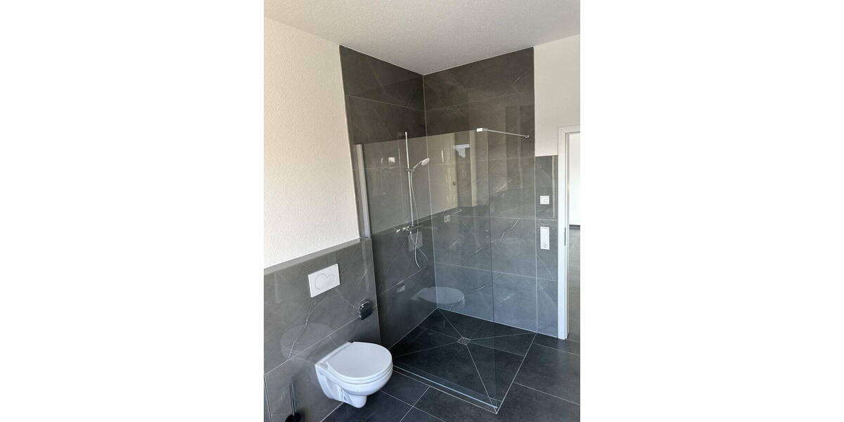 Etagenwohnung Barßel - 5 Zimmer, 92 m&sup2;, 900&euro; | Angebot:25984373