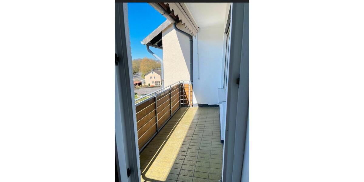 Etagenwohnung Baunatal - 3 Zimmer, 70 m&sup2;, 680&euro; | Angebot:26045063