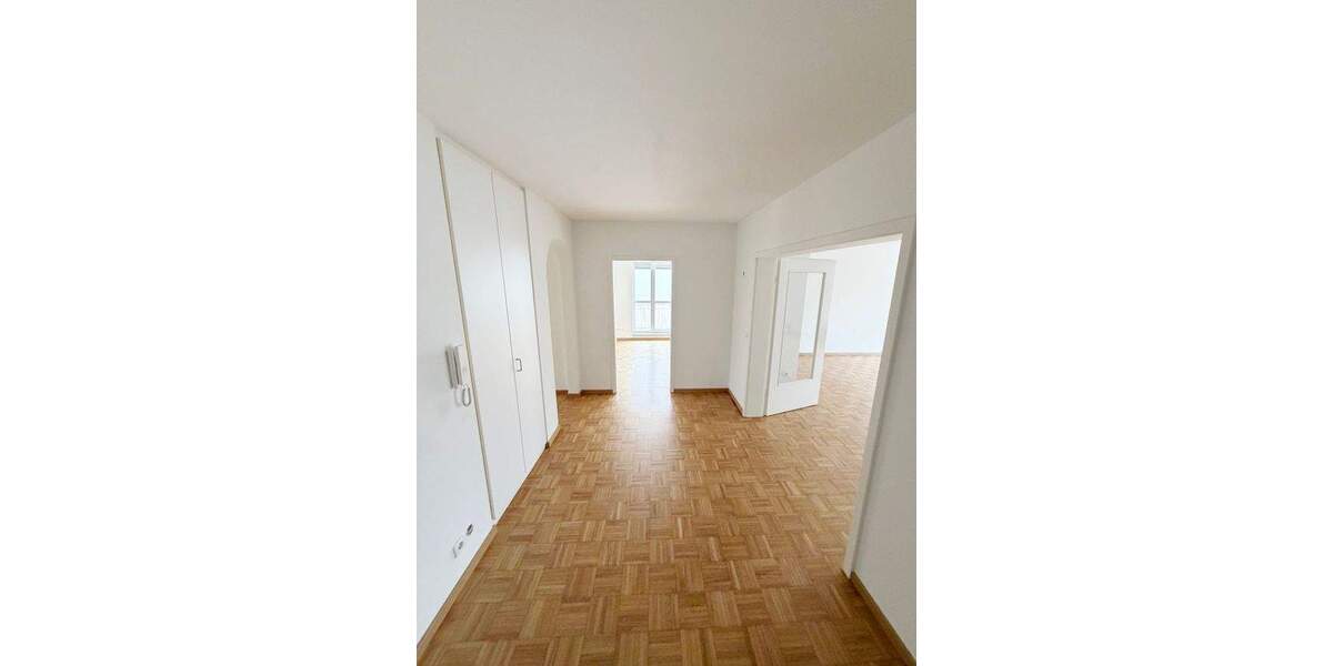 Etagenwohnung München Thalk.Obersendl.-Forsten-Fürstenr.-Solln - 3 Zimmer, 97 m&sup2;, 1.720&euro; | Angebot:25741525
