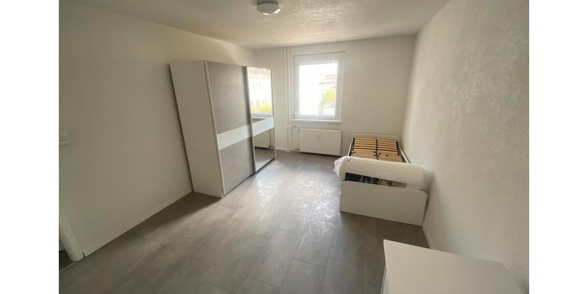 Wohnen auf Zeit Villingen-Schwenningen Schwenningen - 4 Zimmer, 20 m&sup2;, 320&euro; | Angebot:26581430