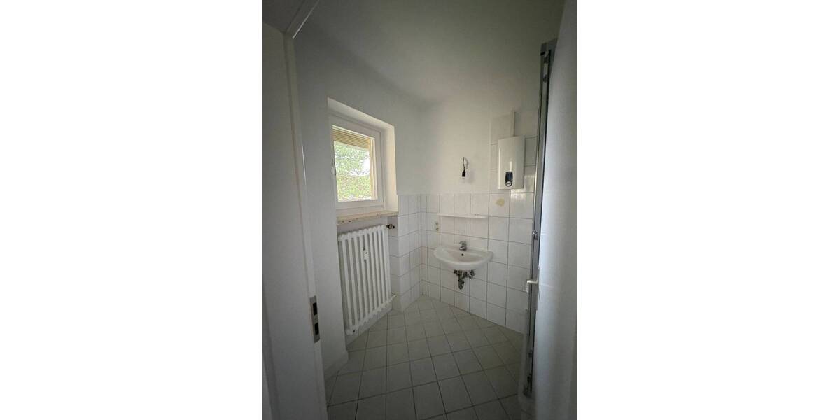 Etagenwohnung Bad Gandersheim Drei Linden - 2 Zimmer, 50 m&sup2;, 325&euro; | Angebot:26188278