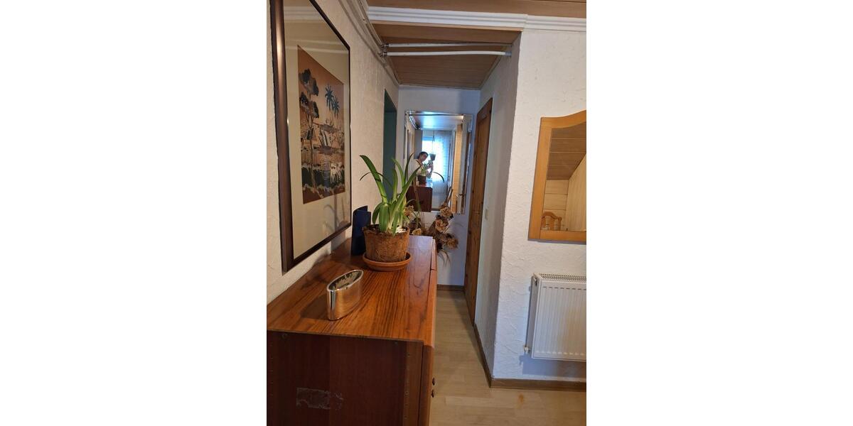 Zimmer zu vermieten, monats- oder tageweise für 16 Euro, alles in 1 zimmer