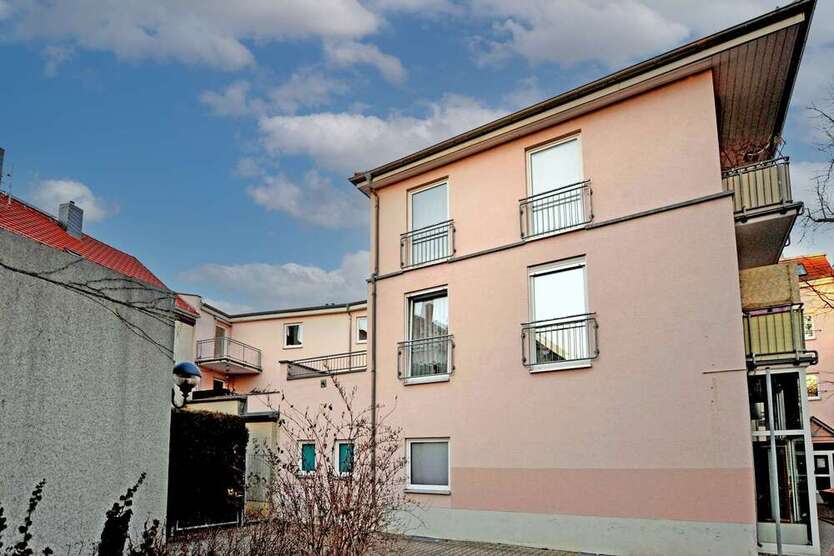 Wohnung zum Mieten in Markranstädt 560 € 61.6 m² 2 zimmer