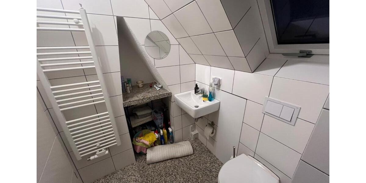 Dachgeschoßwohnung Kempten (Allgäu) - 1 Zimmer, 30 m&sup2;, 375&euro; | Angebot:26233551