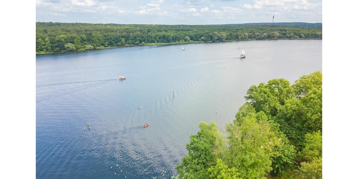 Etagenwohnung Potsdam - 2 Zimmer, 110 m&sup2;, 2.200&euro; | Angebot:24718792