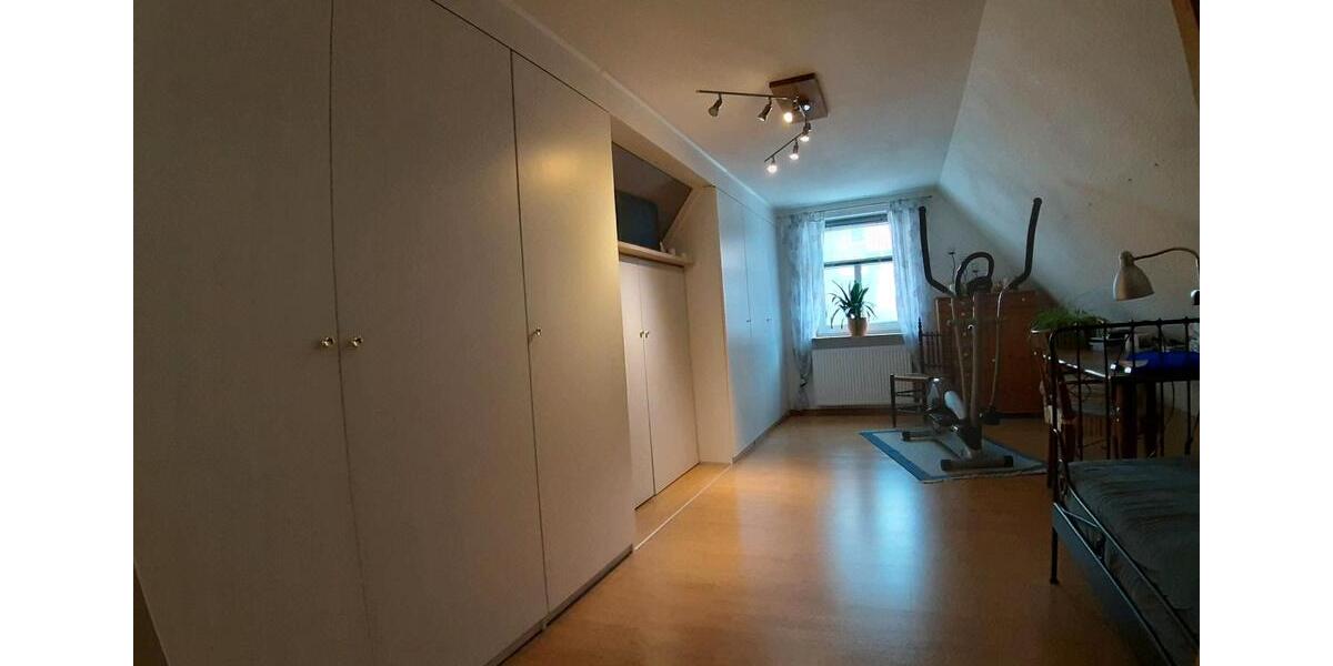 Einfamilienhaus Heide - 4.5 Zimmer, 95 m&sup2;, 1.250&euro; | Angebot:24690658