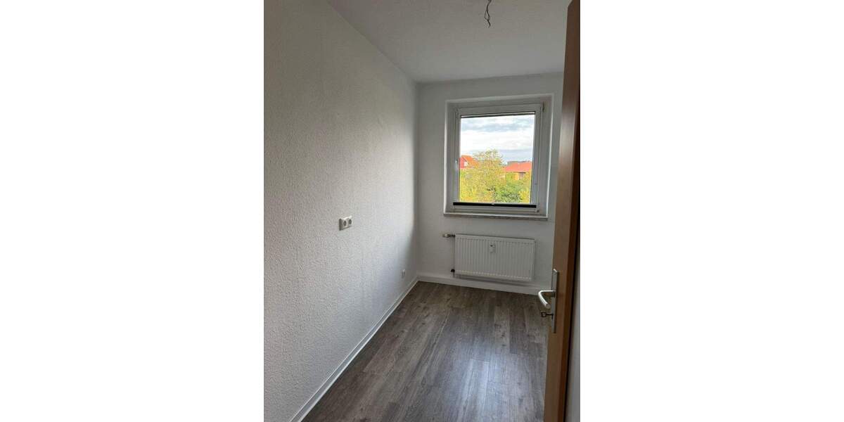Etagenwohnung Strehla - 3 Zimmer, 72 m&sup2;, 471&euro; | Angebot:25697407