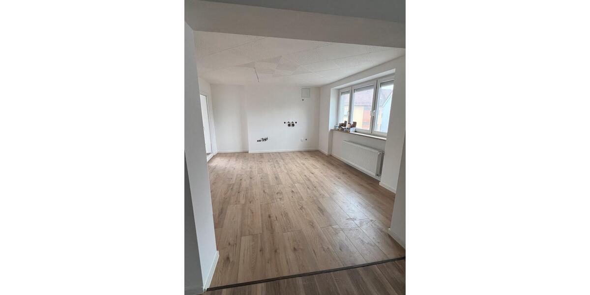 Etagenwohnung Bieberehren - 2 Zimmer, 37 m&sup2;, 615&euro; | Angebot:26049419