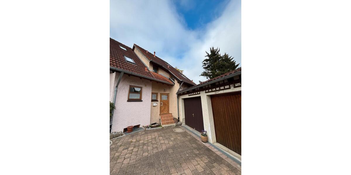 Reihenhaus Aalen Attenhofen - 6.5 Zimmer, 124 m&sup2;, 1.490&euro; | Angebot:26641063