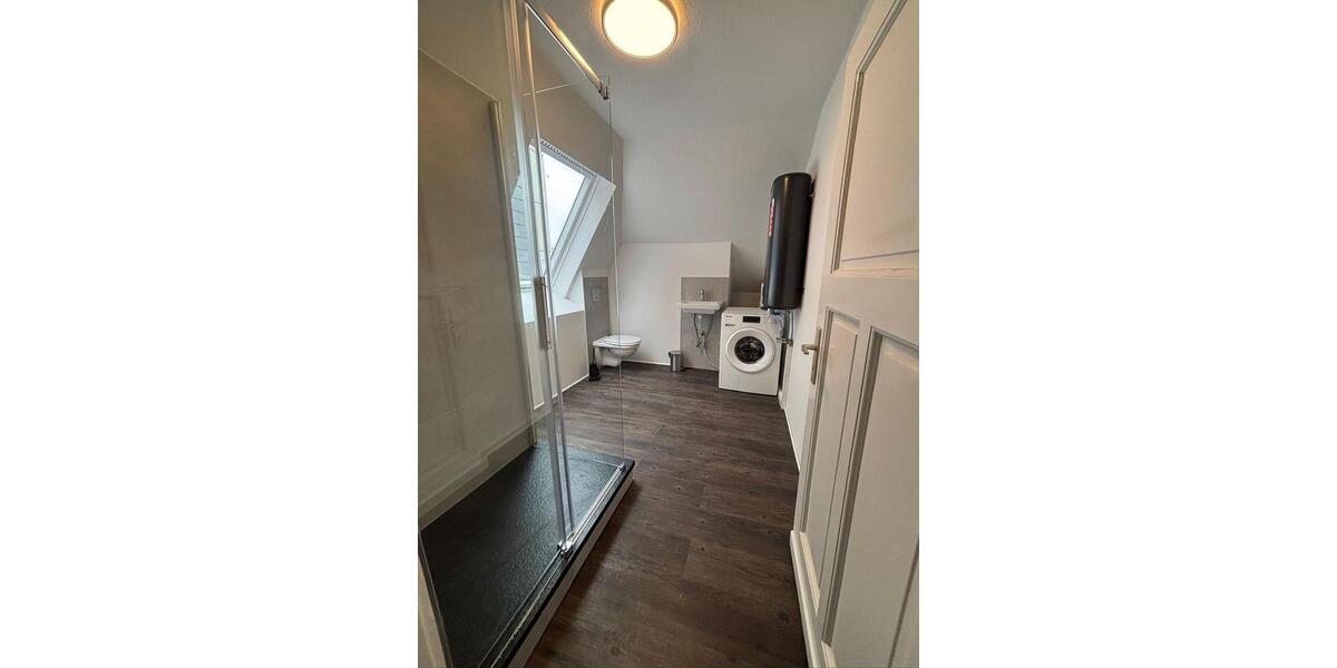 Wohnen auf Zeit Gummersbach - 1 Zimmer, 30 m&sup2;, 470&euro; | Angebot:26417866