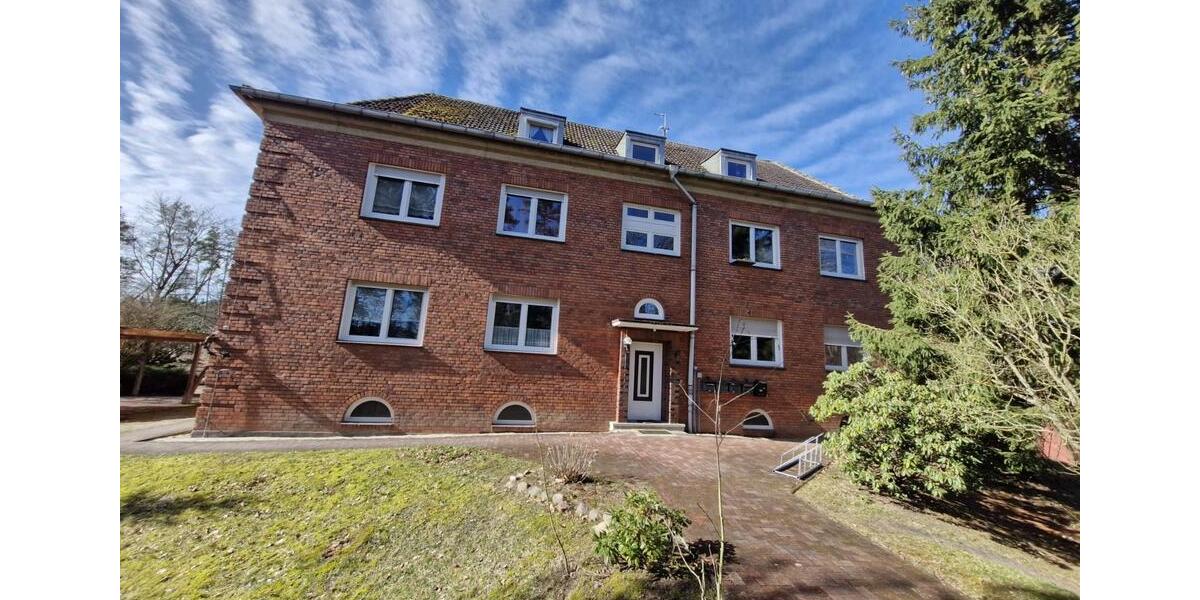 Erdgeschoßwohnung Genthin - 3 Zimmer, 65 m&sup2;, 505&euro; | Angebot:25753570