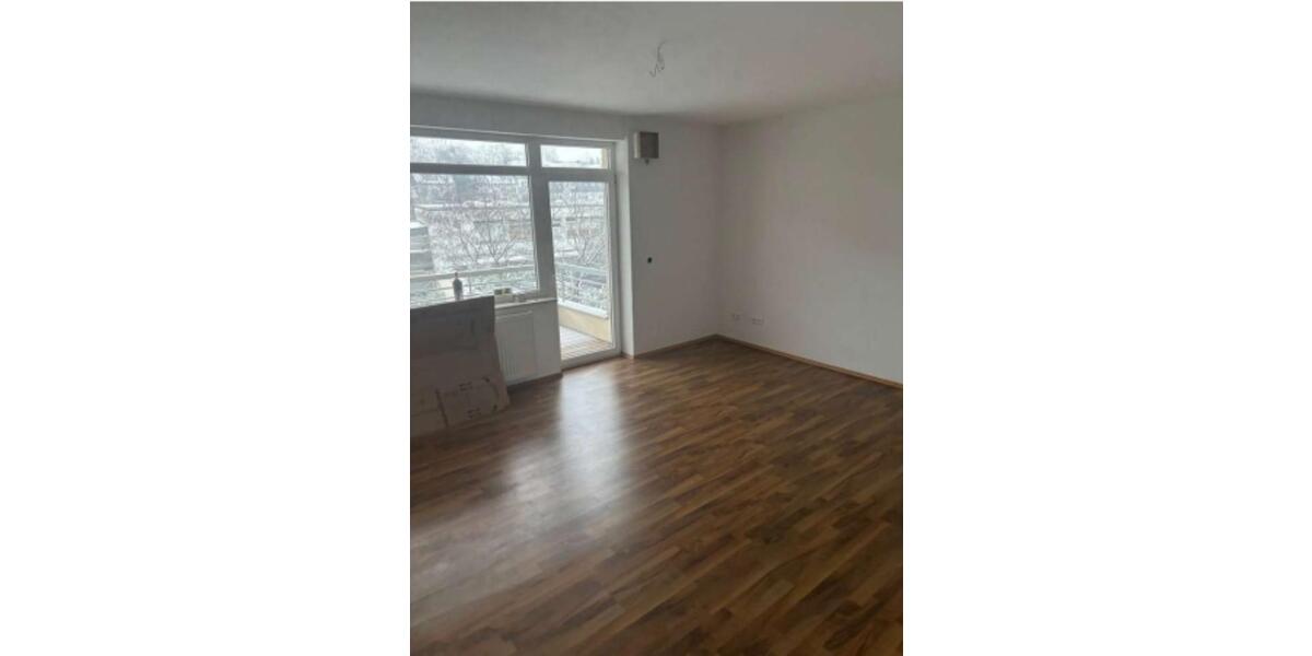 Etagenwohnung Krefeld - 3 Zimmer, 95 m&sup2;, 873&euro; | Angebot:24947568