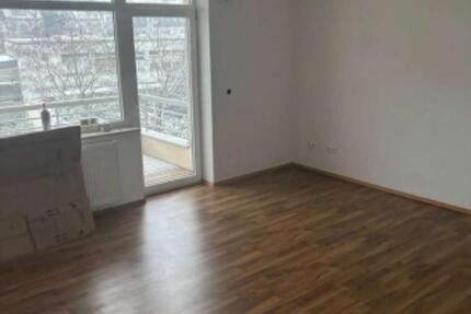 Wohnung Krefeld - 3 Zimmer, 95 m&sup2;, 873&euro; | Angebot:24947568