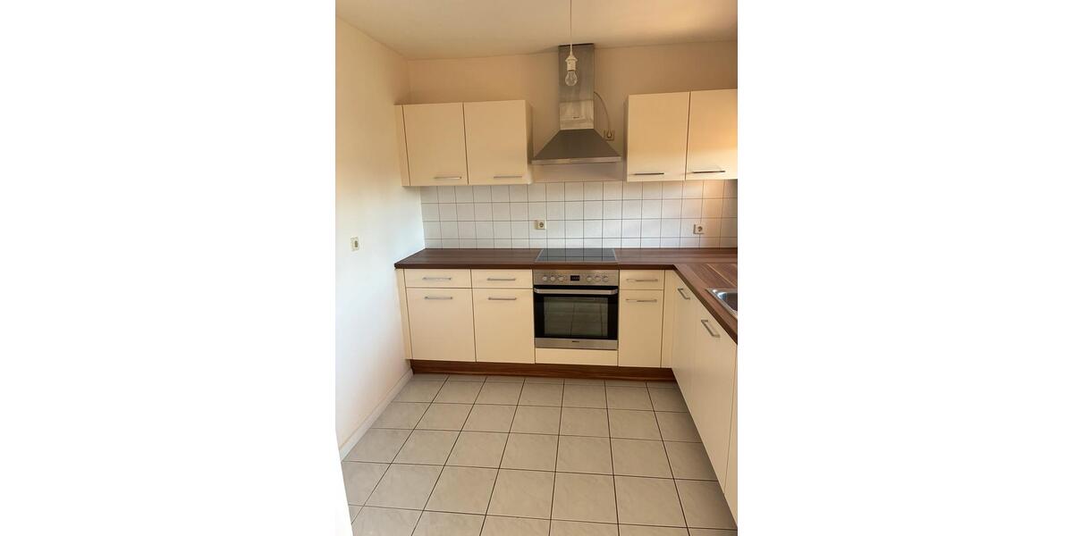 Dachgeschoßwohnung Bad Bellingen - 3.5 Zimmer, 73 m&sup2;, 950&euro; | Angebot:26045344