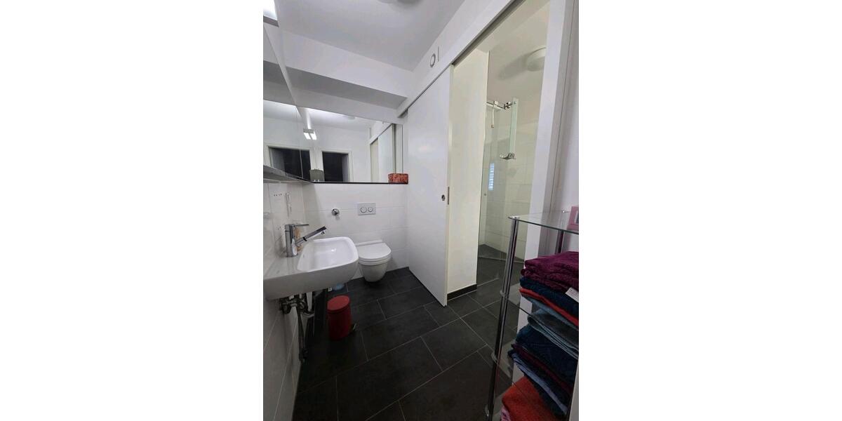 Wohnen auf Zeit Bonn Hardtberg - 1 Zimmer, 28 m&sup2;, 80&euro; | Angebot:25338133