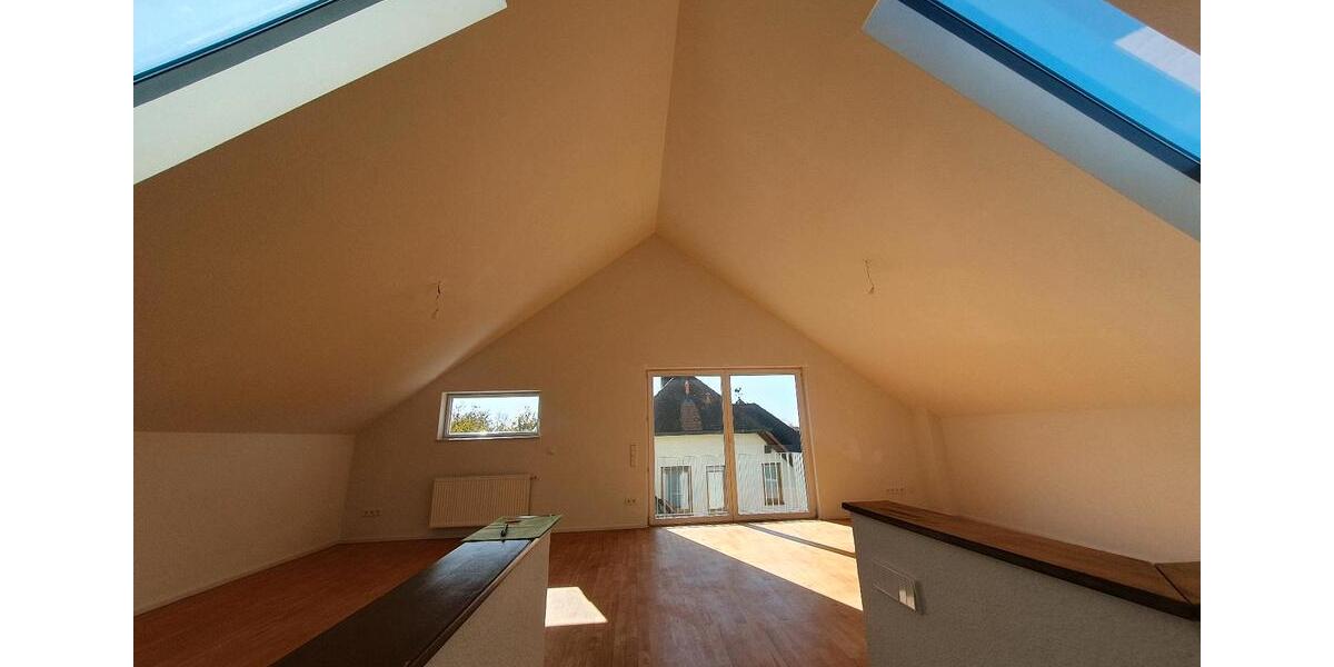 Großzügige 3 Zi-DG 110 qm in Neuenburg 3 zimmer