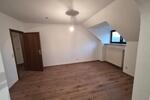 Dachgeschoßwohnung Oberviechtach - 5 Zimmer, 125 m&sup2;, 1.000&euro; | Angebot:26613613