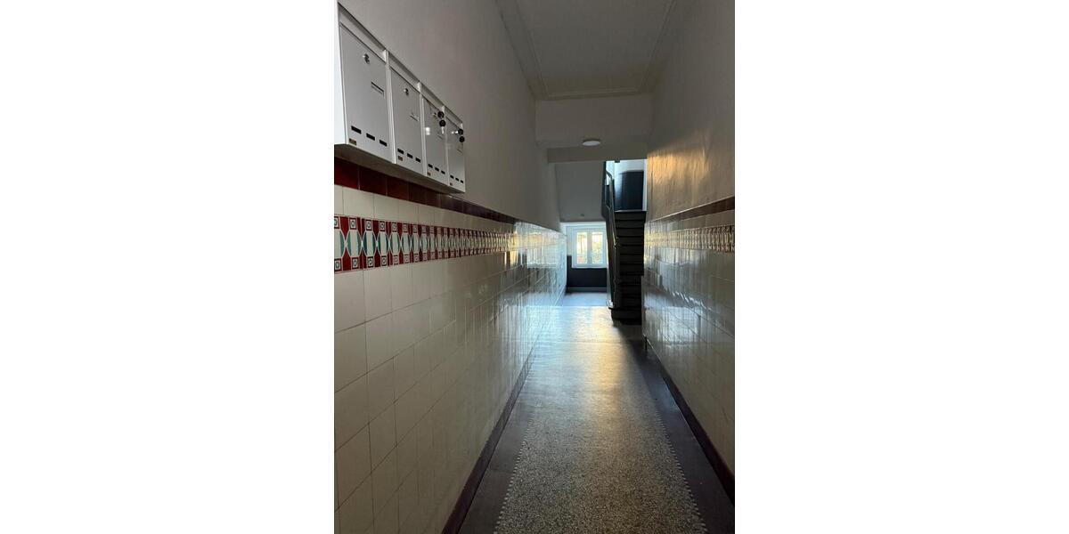 Etagenwohnung Saarbrücken St. Arnual - 3 Zimmer, 98 m&sup2;, 1.200&euro; | Angebot:25638031