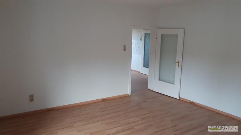 Etagenwohnung Nossen - 2 Zimmer, 50 m&sup2;, 250&euro; | Angebot:25101792