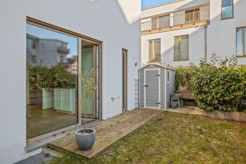 Haus zum Mieten in Hamburg 3.200 € 137 m²