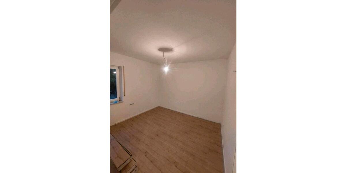 Erdgeschoßwohnung Pfalzgrafenweiler - 3 Zimmer, 68 m&sup2;, 600&euro; | Angebot:24830891