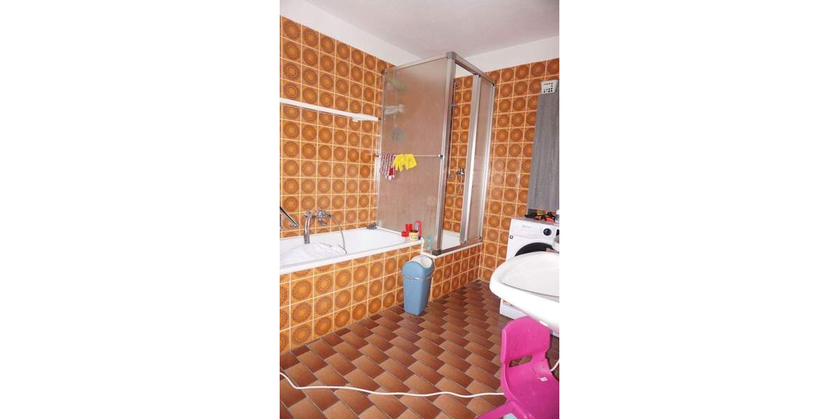 Etagenwohnung Schramberg - 3 Zimmer, 67 m&sup2;, 475&euro; | Angebot:23981679