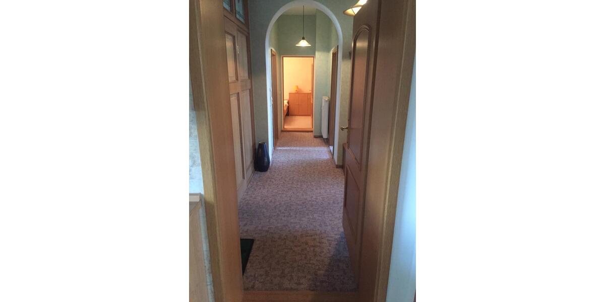 Etagenwohnung Bitterfeld-Wolfen Bitterfeld - 5 Zimmer, 125 m&sup2;, 937&euro; | Angebot:24363184