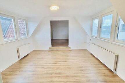 Renovierte 3-Zimmer-Wohnung - BadBalkonKüche inklusive 3 zimmer