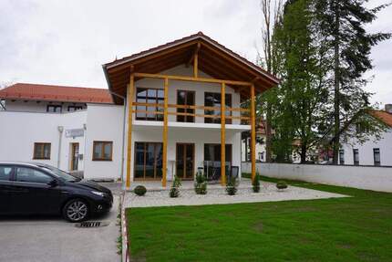 Moderne & helle EG-Gewerbeeinheit mit Außenfläche in Heimstetten Kirchheim 4 zimmer