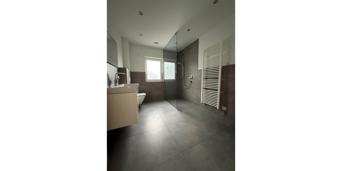 Dachgeschoßwohnung Breuberg - 4 Zimmer, 114 m&sup2;, 1.200&euro; | Angebot:26547089