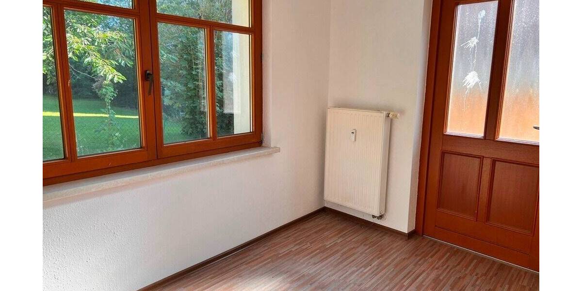 Gewerbeobjekt Netzschkau Dungersgrün - 6 Zimmer, 154 m&sup2;, 787&euro; | Angebot:23561180