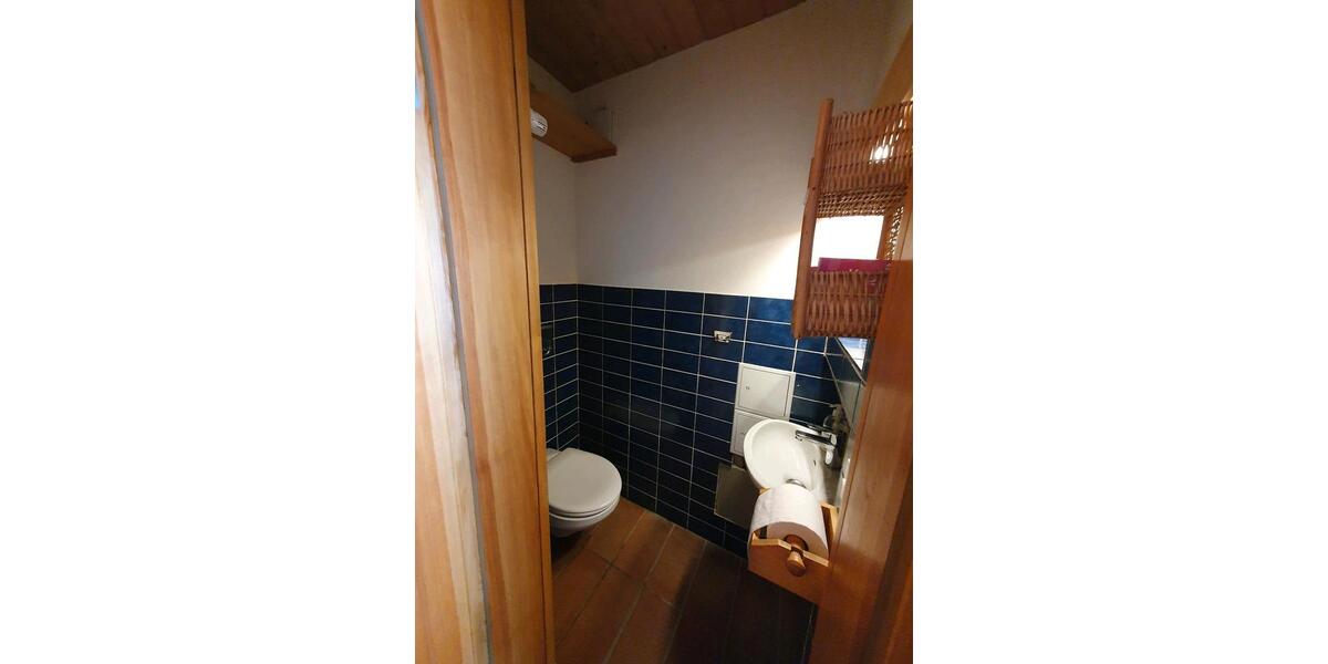 Erdgeschoßwohnung Bayerisch Gmain - 3 Zimmer, 100 m&sup2;, 1.300&euro; | Angebot:26424226