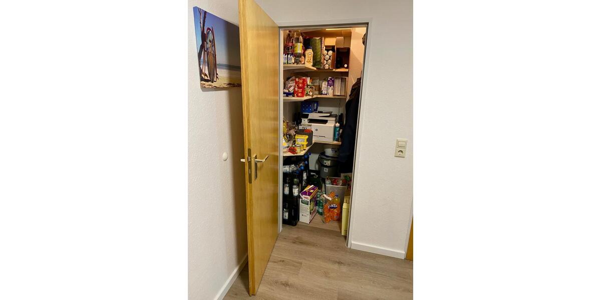 Sonnige 3-Zimmer-Wohnung mit Balkon in Südlage und Enzblick 3 zimmer