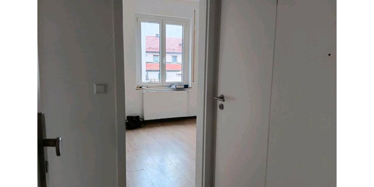 Erdgeschoßwohnung Salach - 1 Zimmer, 35 m&sup2;, 480&euro; | Angebot:26256441