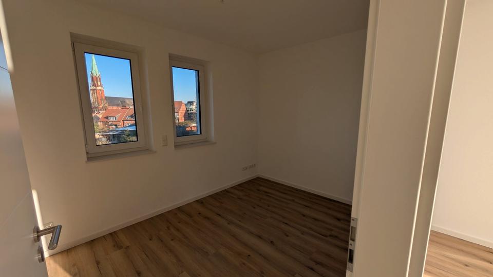 Dachgeschoßwohnung Wittenberge - 2 Zimmer, 45 m&sup2;, 1.222&euro; | Angebot:26481402