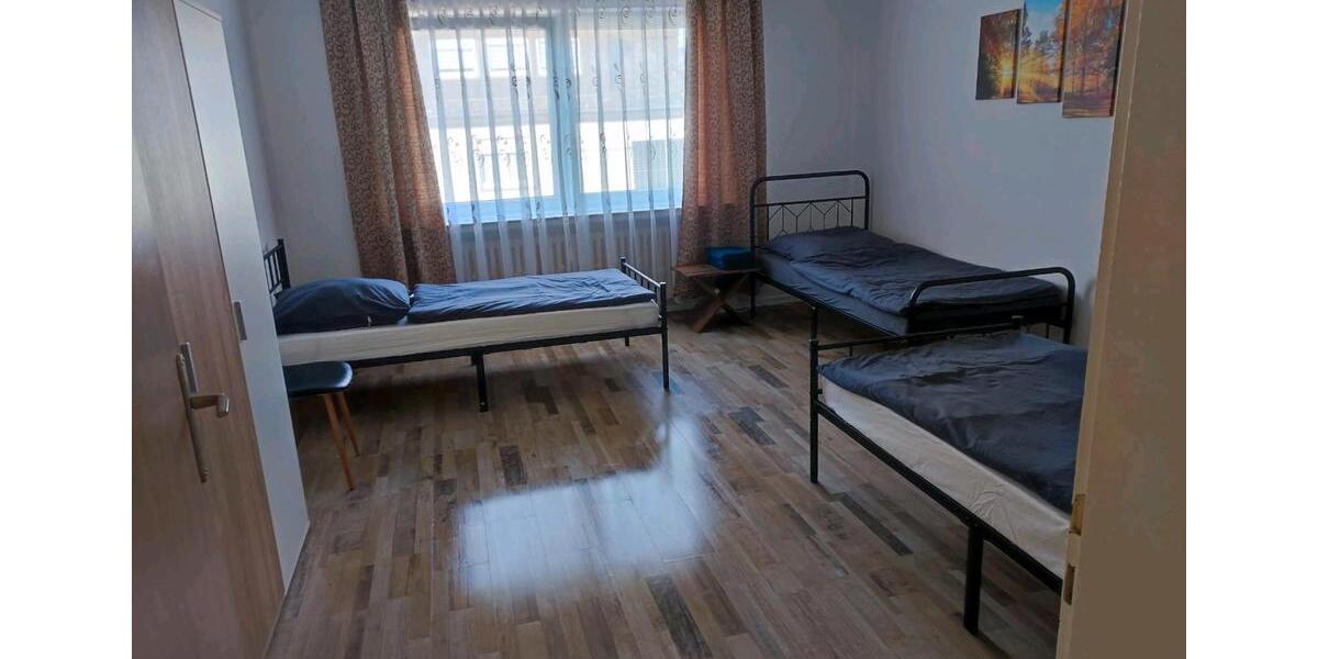 Wohnen auf Zeit Vlotho - 4 Zimmer, 110 m&sup2;, 17&euro; | Angebot:26696286