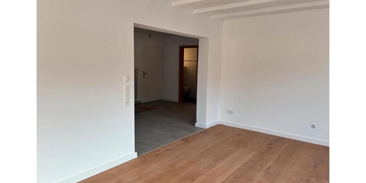 Etagenwohnung Wachenheim an der Weinstraße - 3 Zimmer, 106 m&sup2;, 1.540&euro; | Angebot:24730323