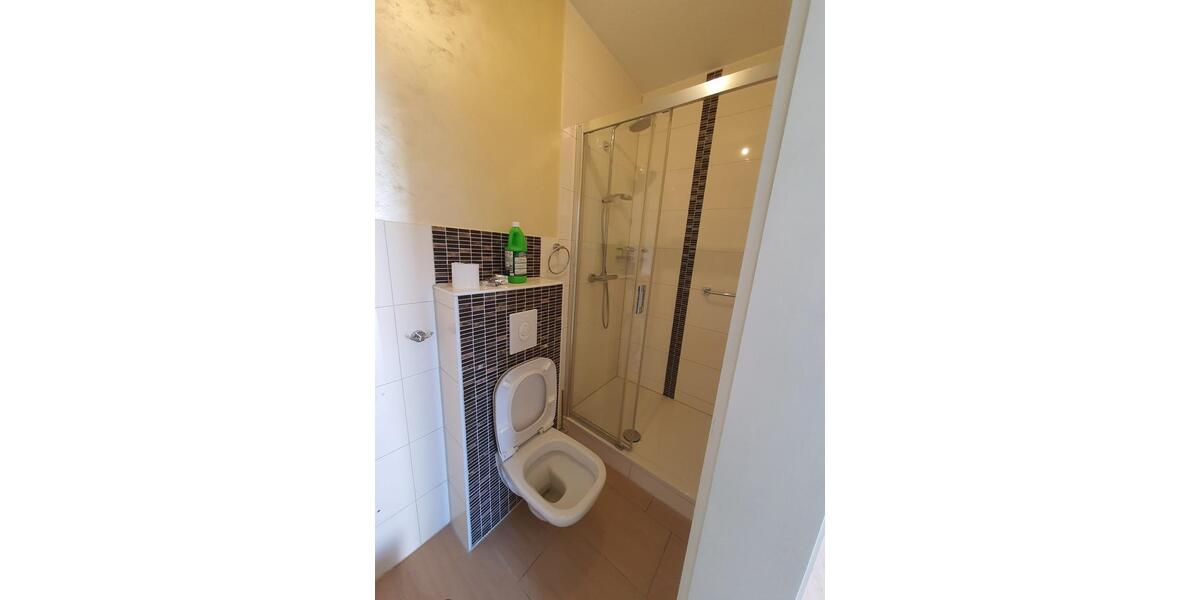 Etagenwohnung Stralsund - 3 Zimmer, 105 m&sup2;, 1.050&euro; | Angebot:25080832