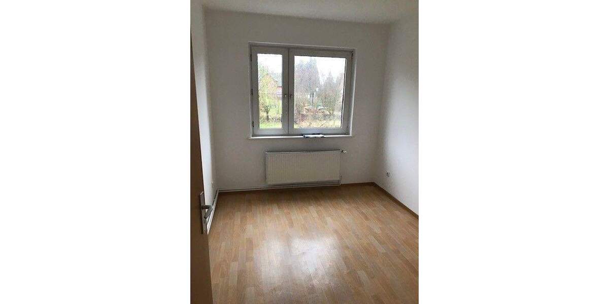 Etagenwohnung Seesen - 3 Zimmer, 79 m&sup2;, 495&euro; | Angebot:25730073